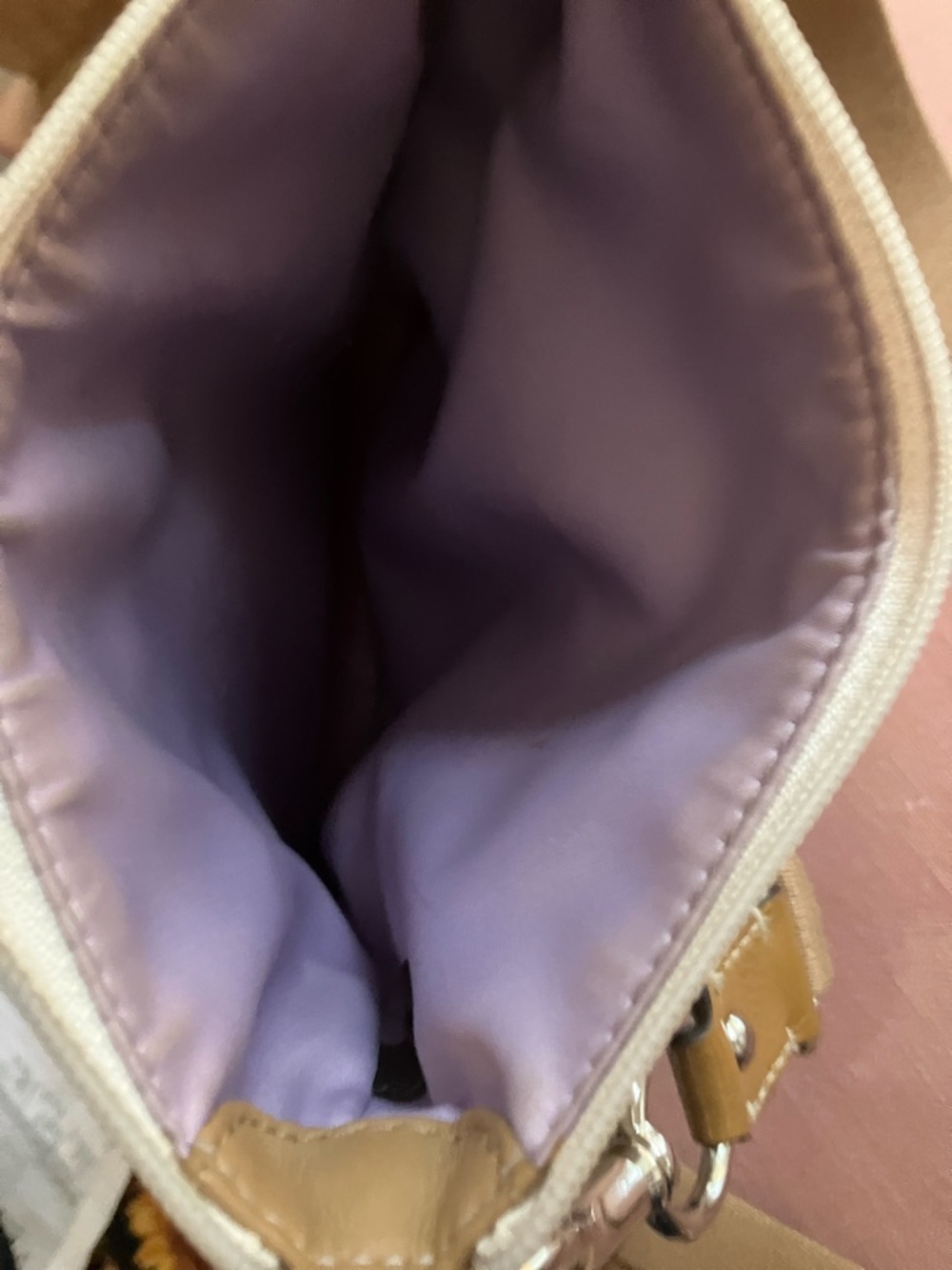 Coach Cream and Brown Swingpack Signature Crossbody - Picture 4 of 5